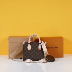 LV On The Go PM Premium Quality With OG Double Magnetic Box & Dust Bag - Coin Pouch (SL - 187)