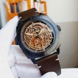 Fossil Everett LiteHide
