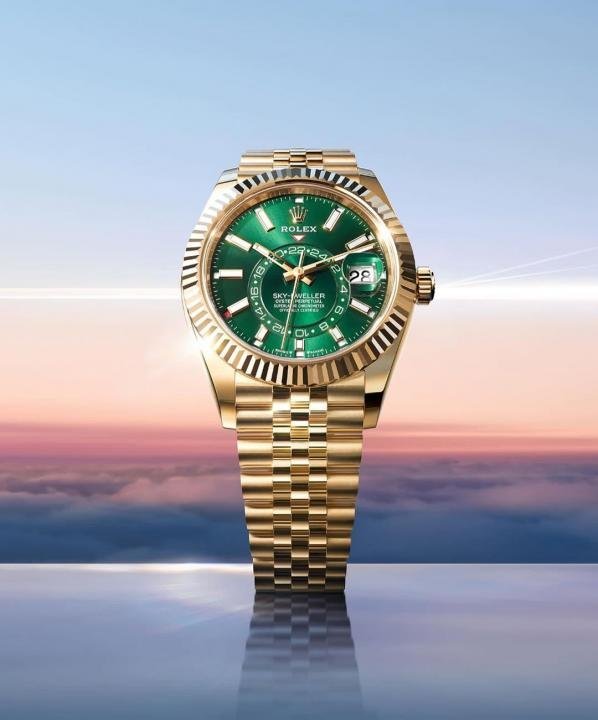 AAA Rolee_x Oyster Perpetual Sky Dweller Gold-Green